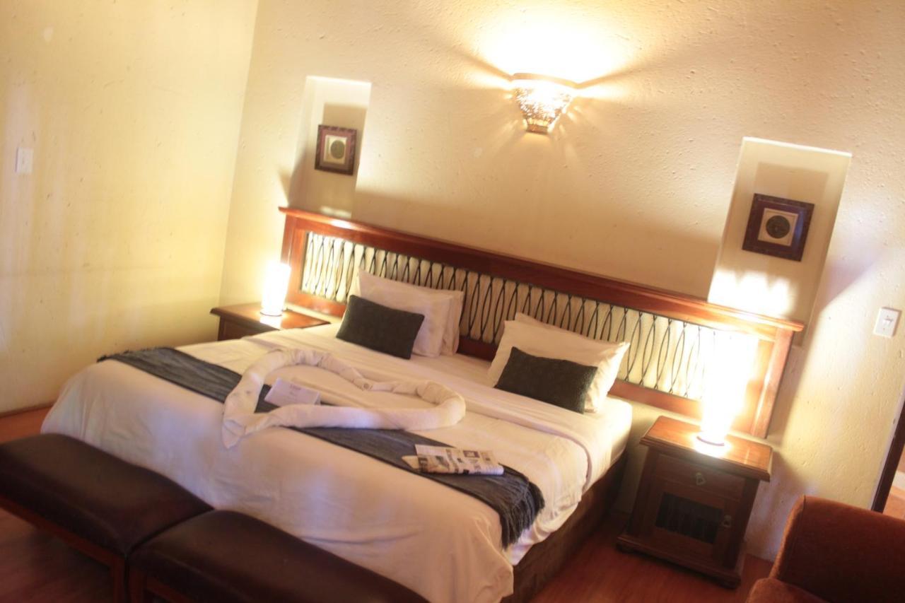 La Montagne Guest Lodge Hartbeespoort Extérieur photo