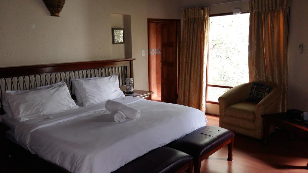 La Montagne Guest Lodge Hartbeespoort Extérieur photo