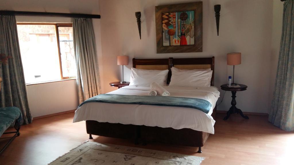 La Montagne Guest Lodge Hartbeespoort Extérieur photo