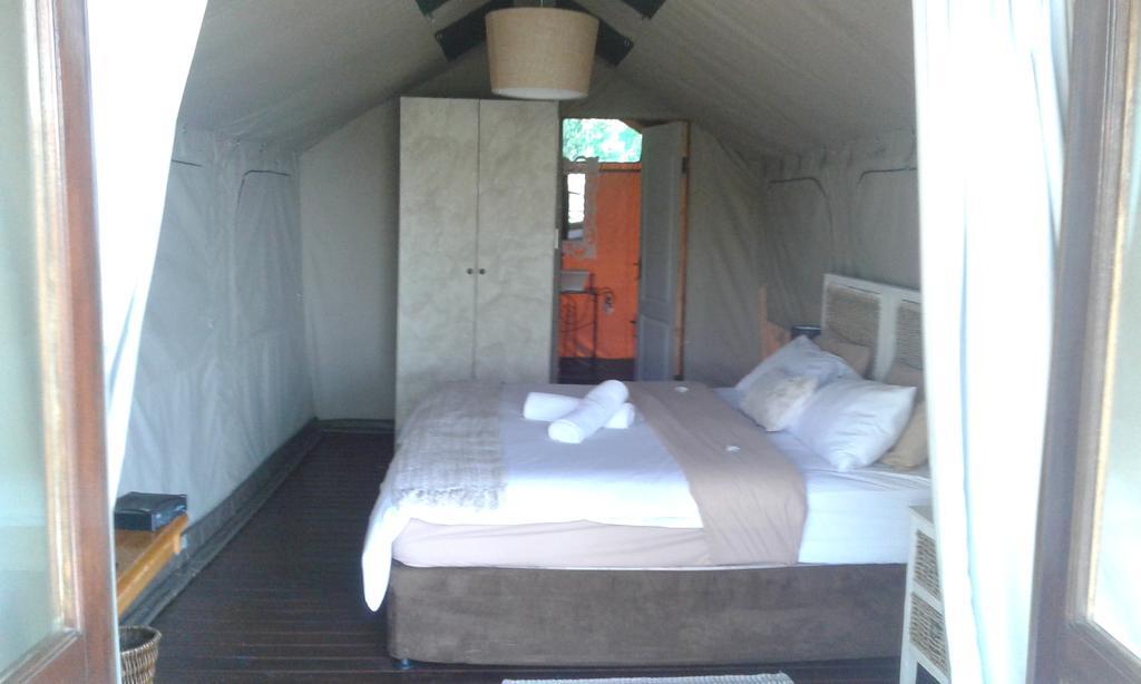 La Montagne Guest Lodge Hartbeespoort Extérieur photo